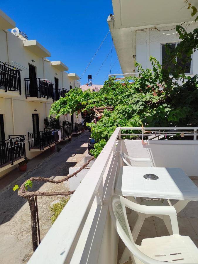 Sofia Studios & Apartments Георгиуполис Экстерьер фото